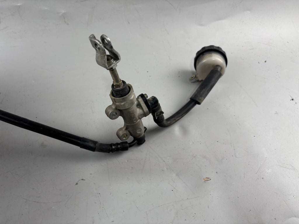 Honda SLR 650 Vigor FX 650 RD09 Bremsanlage Brake Bremse Sattel Pumpe hinten