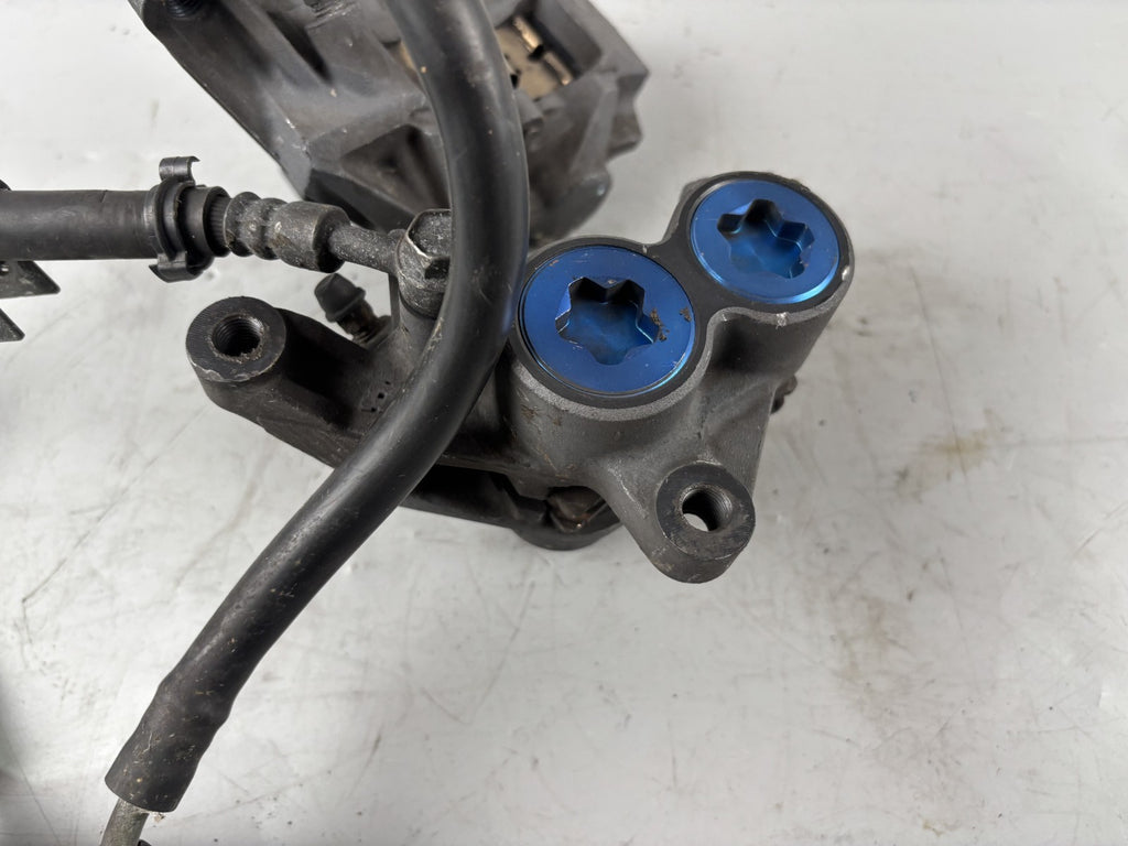 Yamaha FZS600 Fazer RJ02 Bremsanlage Bremse Brake Sattel Pumpe vorne front Zange