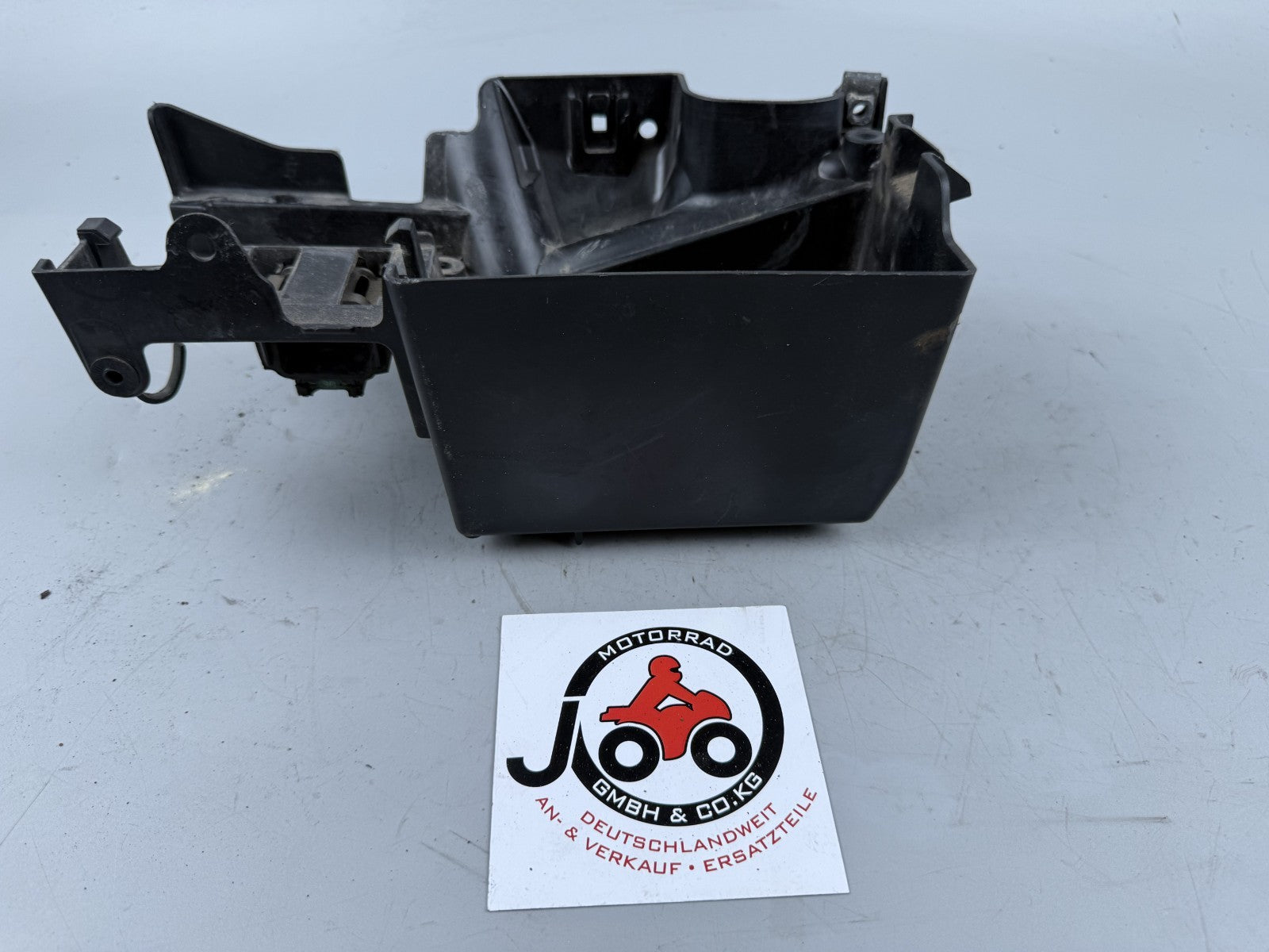 Kawasaki ER6F EX650A Batteriefach Innenverkleidung Holder Halterung