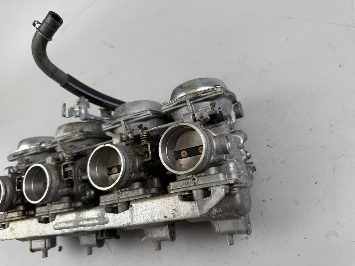Honda CB750 Sevenfifty RC42 Vergaser carburetor Einspritzung Ansaugung Motor