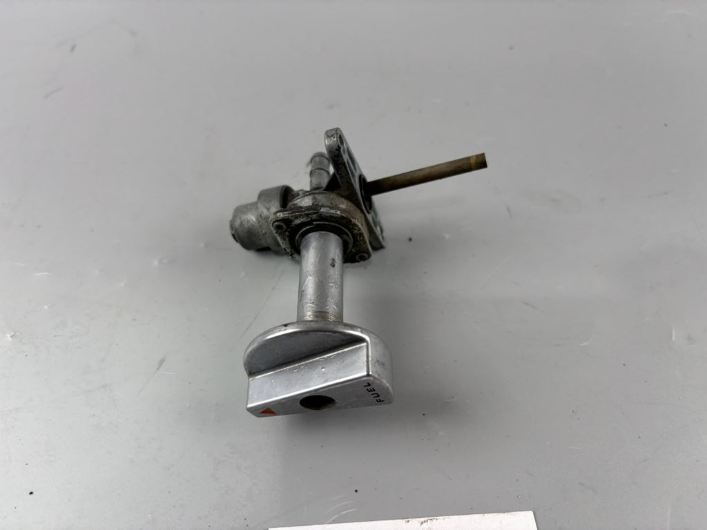 Honda CB450S PC17 Benzinhahn Fuel Ventil Gas Gasoline Treibstoff Kraftstoff