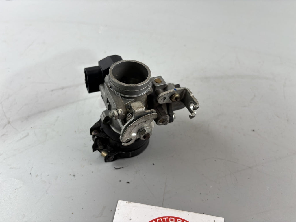 Yamaha YBR 125 RE05 Einspritzanlage Drosselklappe Fuel Gas