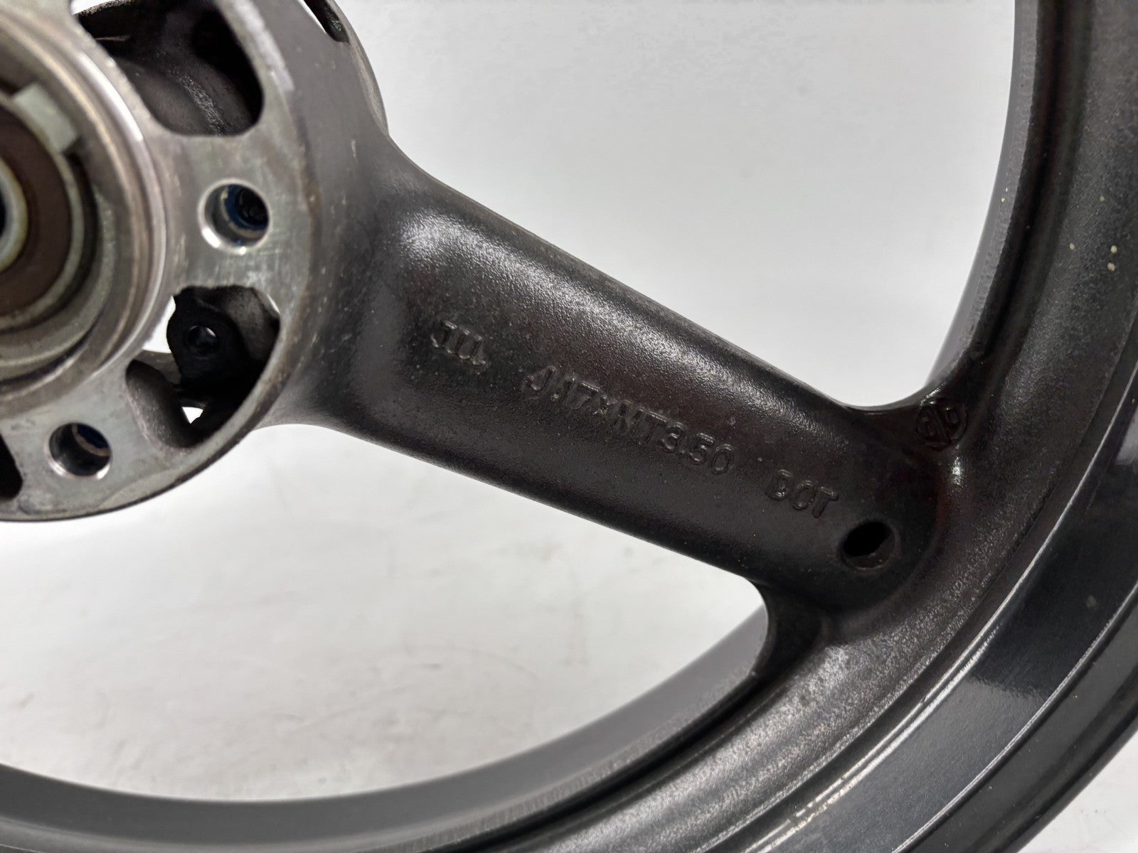 Suzuki GSX 750 F AK11 Vorderradfelge Felge Rim Rad vorne front Reifen Rad