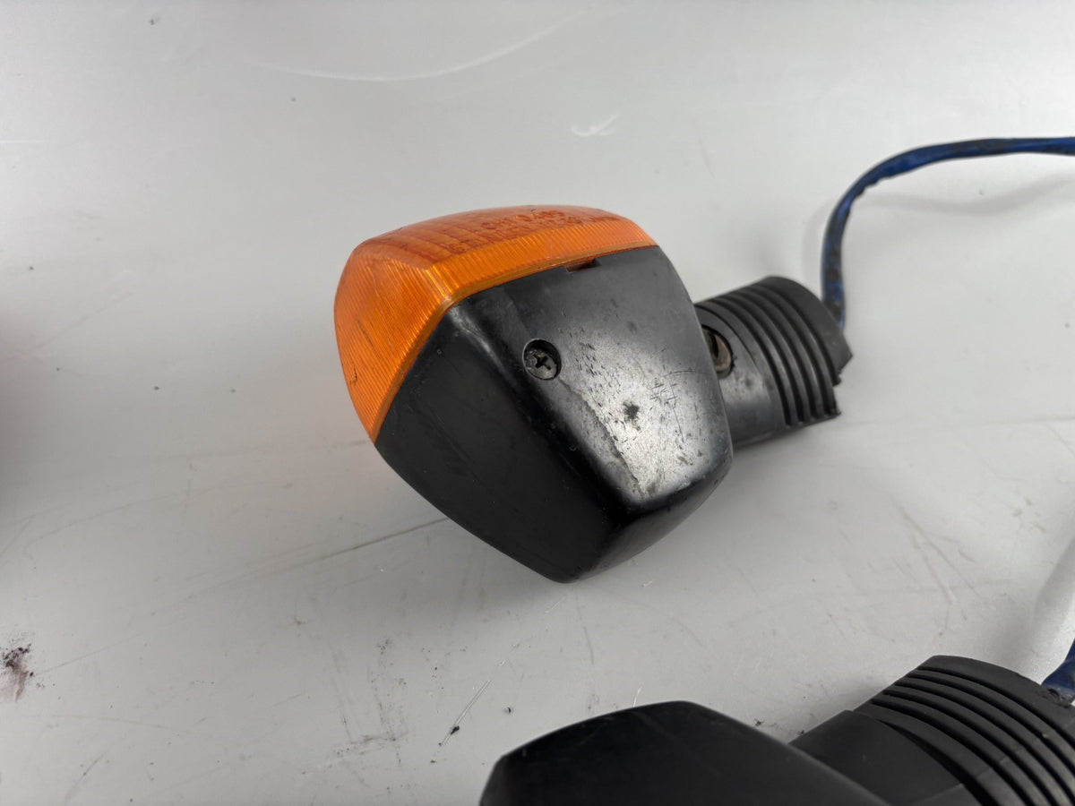Honda VF 750 F RC15 Blinkerpaar Blinkerset Blinker Turn Signal