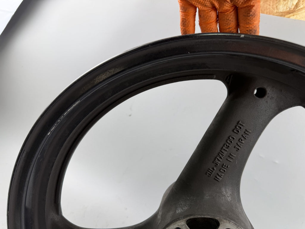 Suzuki GSF600 GN77B Bandit Vorderradfelge Rim vorne front Rad Felge