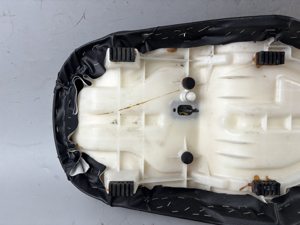 Suzuki GSX 750 AE Inazuma Sitzbank Seat Sitz Sitzbezug Kissen Aufgepolstert