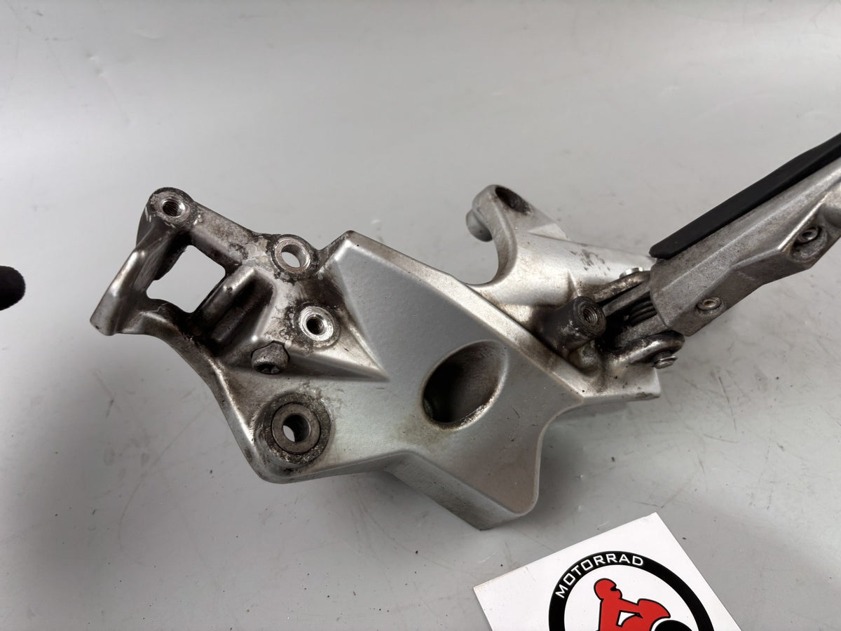 BMW F800 S Fußrastenanlage Fußraste Foot Hangers Step links left