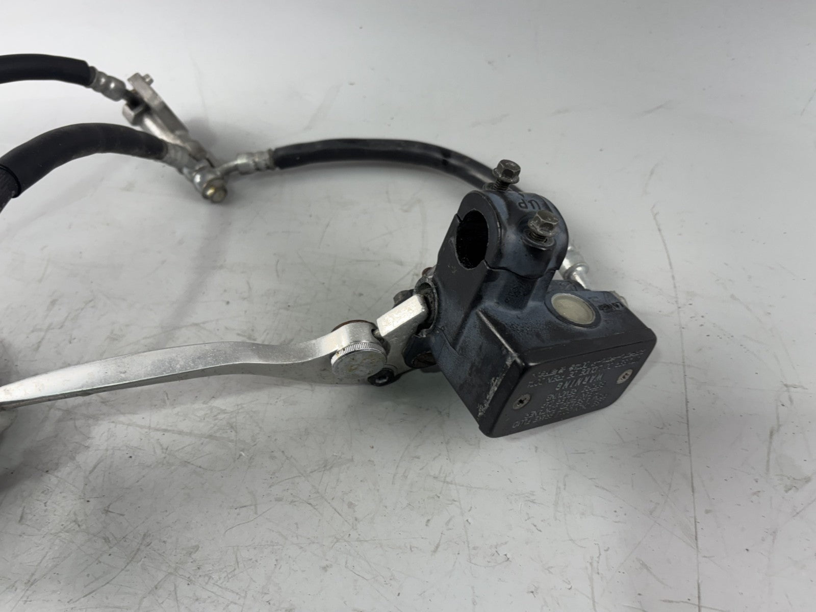 Suzuki RF 600 R GN76A Bremsanlage Bremse Brake Sattel Pumpe vorne front