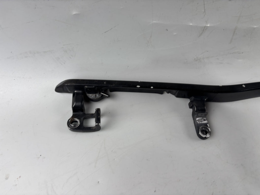 Honda CBR 1000F SC24 Soziusgriff Beifahrergriff Holder Halterung Spoiler