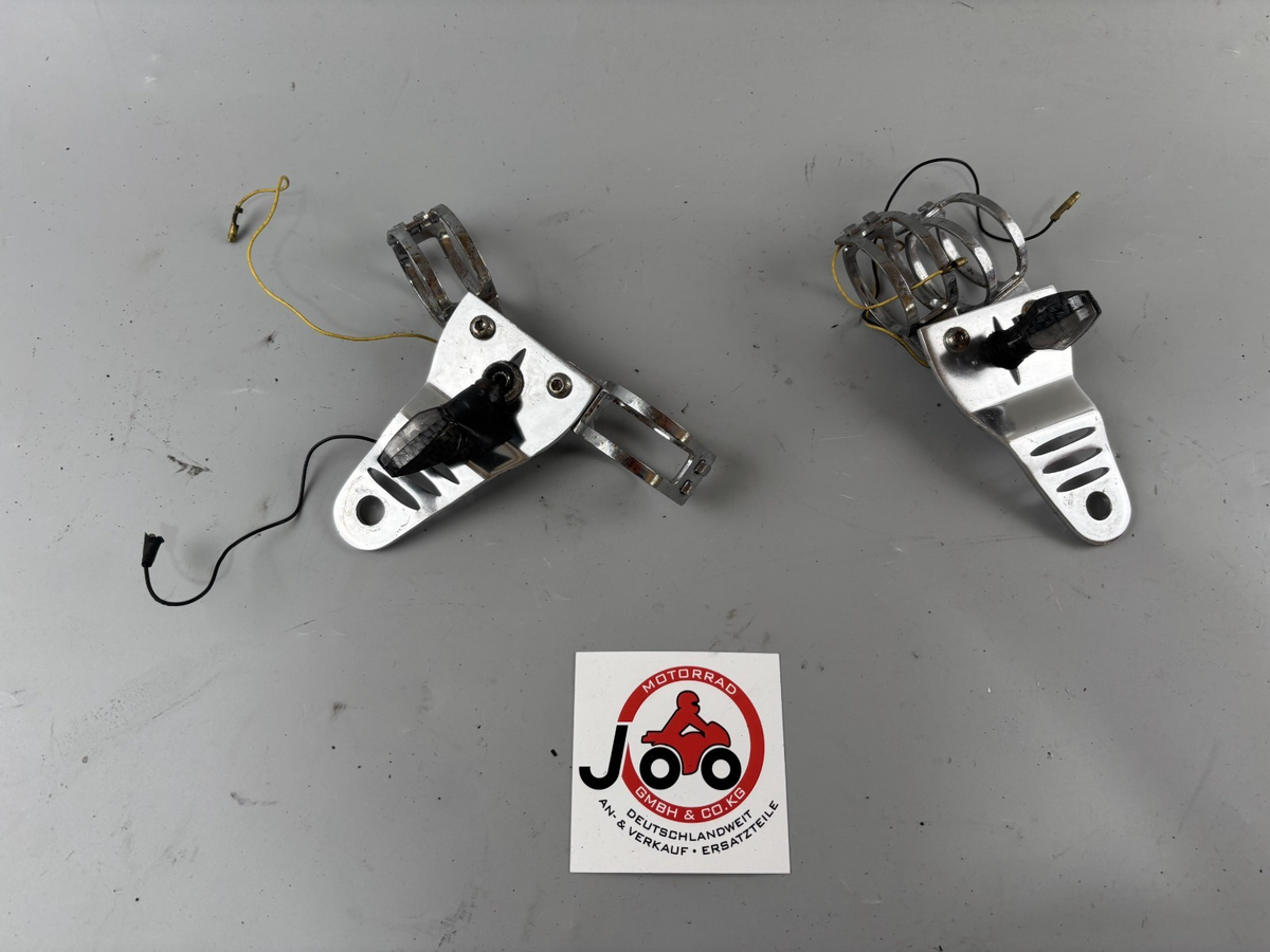 Kawasaki ZRX1100 ZRT10C Scheinwerferhalterung Holder Headlight
