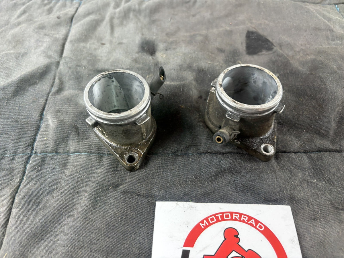Yamaha TDM 850 3VD Ansaugstutzen Motor Engine Ansaugbrücke