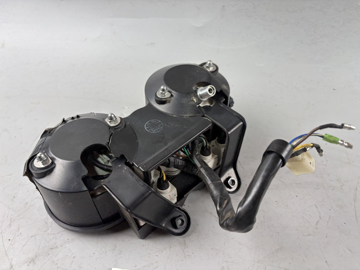 Yamaha YBR 125 RE05 Tacho Cockpit Instrumente DZM Drehzahlmesser Speedometer