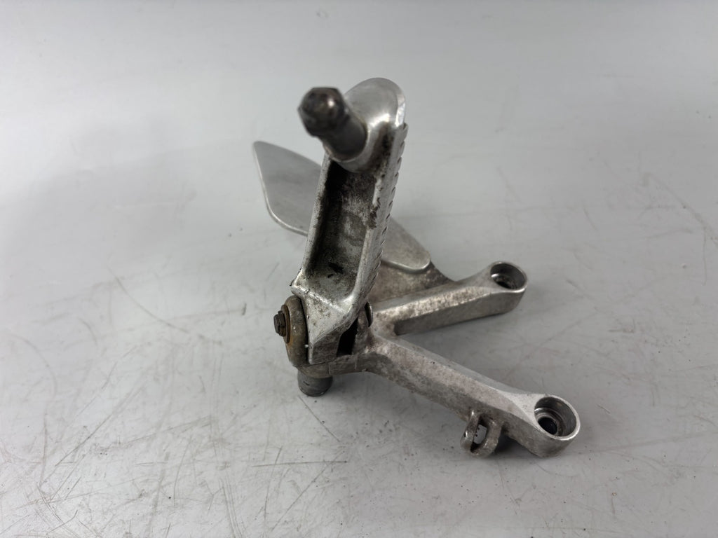 Honda VFR750 F Rc36/2 Fußraste vorne front Foot Hangers Step rechts right