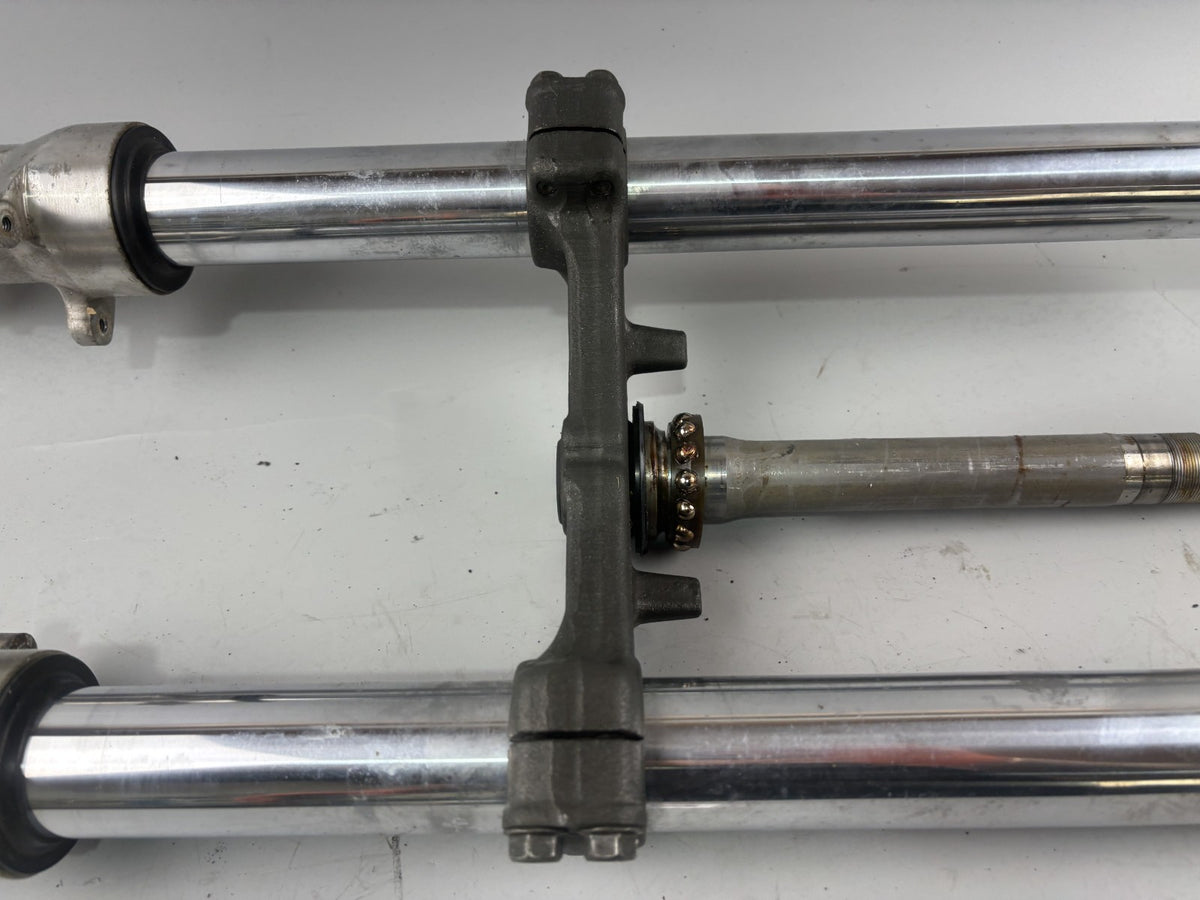 Suzuki GSX 750 F AK11 Gabel Tauchrohr Standrohr Fork Absorber
