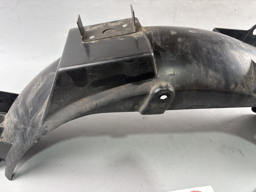 Suzuki VX 800 VS51B Heckuntersicht Radlauf Unterverkleidung Fender Schutzblech