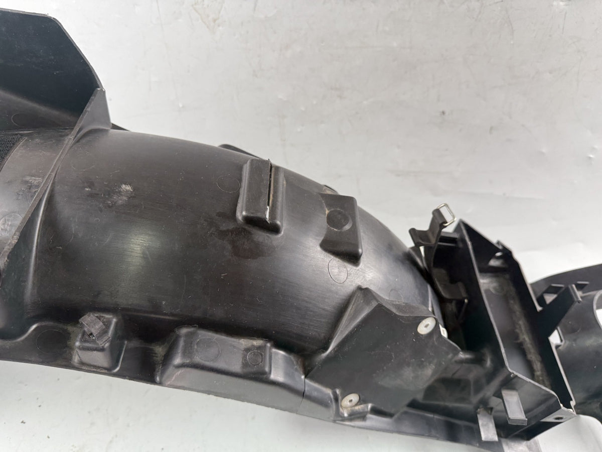 Yamaha XJ 600 Diversion 4BR Heckuntersicht unter Verkleidung Radlauf Fender