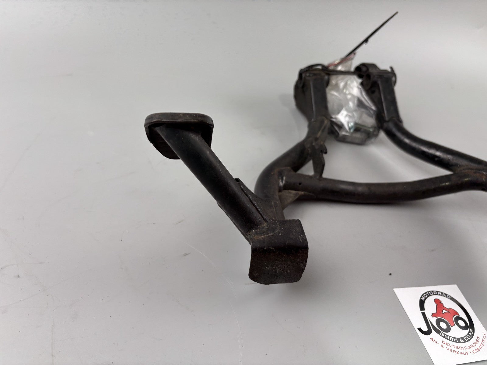 Suzuki GSX 750 F AK11 Hauptständer Mainstand Holder Halter