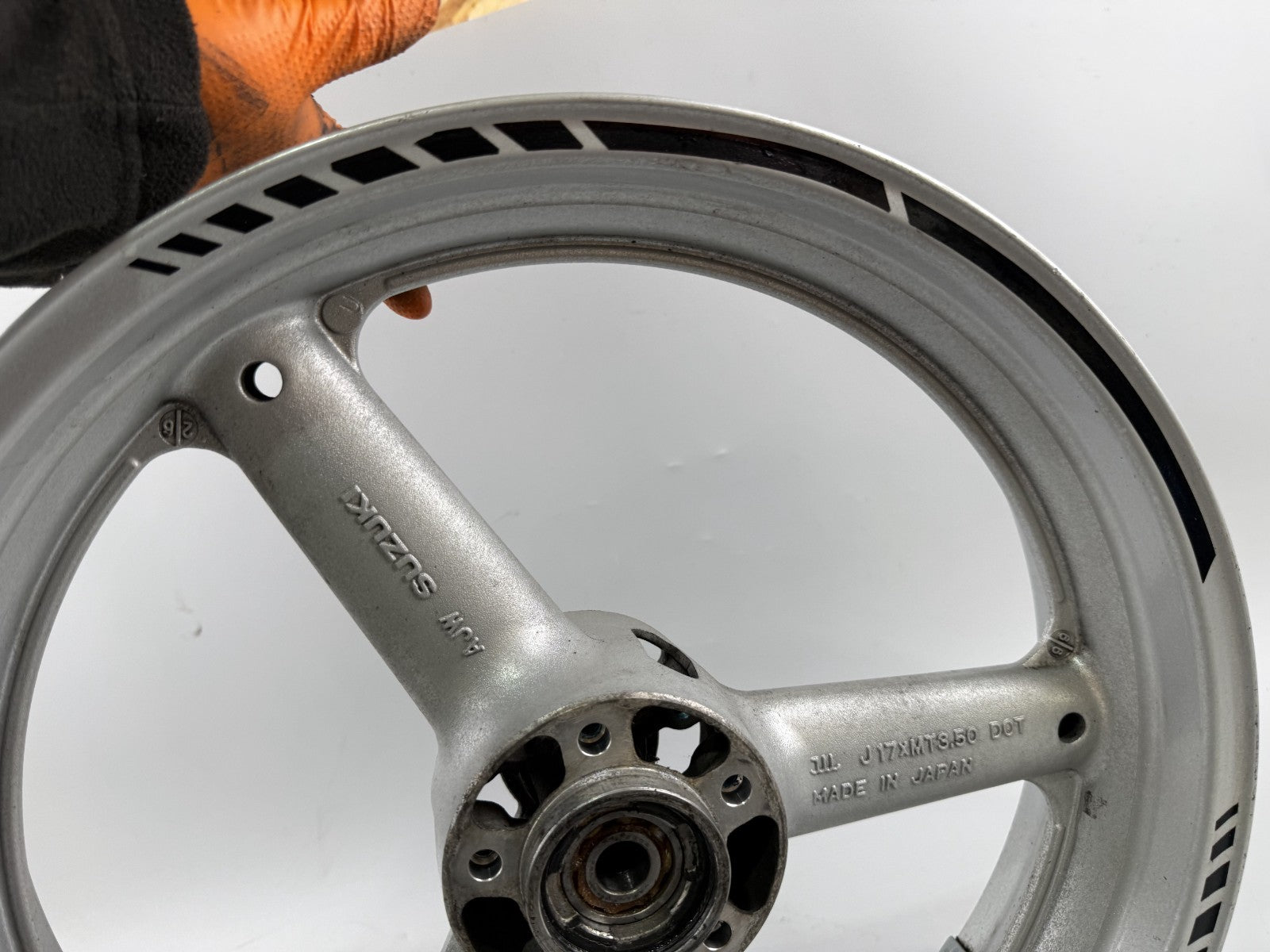Suzuki SV650 S AV Vorderradfelge Rim vorne front Rad