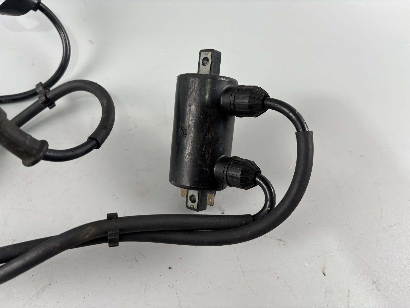 Honda VF 750 F RC15 Zündspule Zündstecker Zündung Ignition Zündkabel