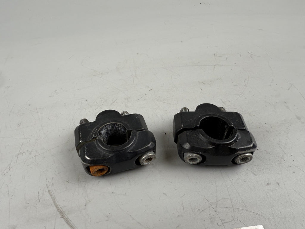 Suzuki GSF600 GN77B Bandit Lenkerraiser Lenkererhöhung Handlebar front Gabel