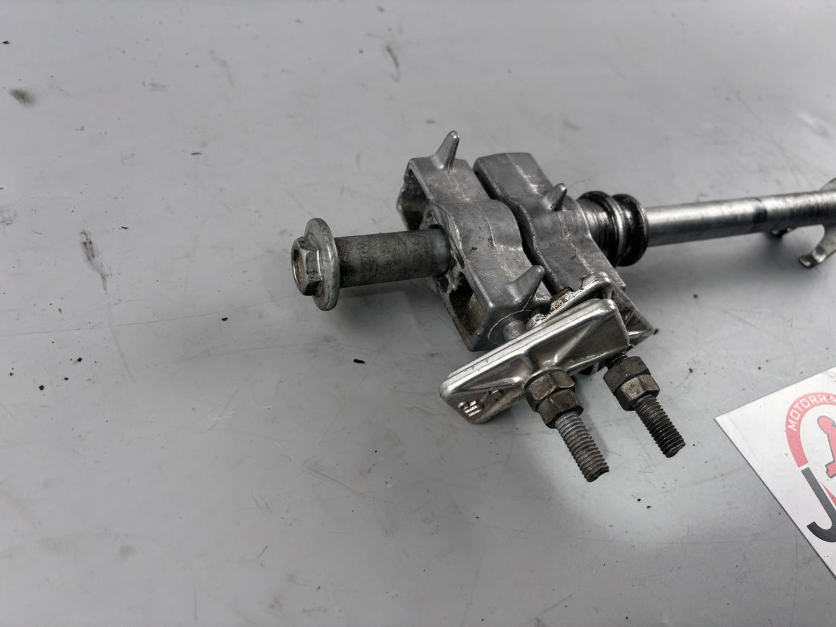 Honda SLR 650 Vigor FX 650 RD09 Achse Hinterradachse Kettenspanner Chain