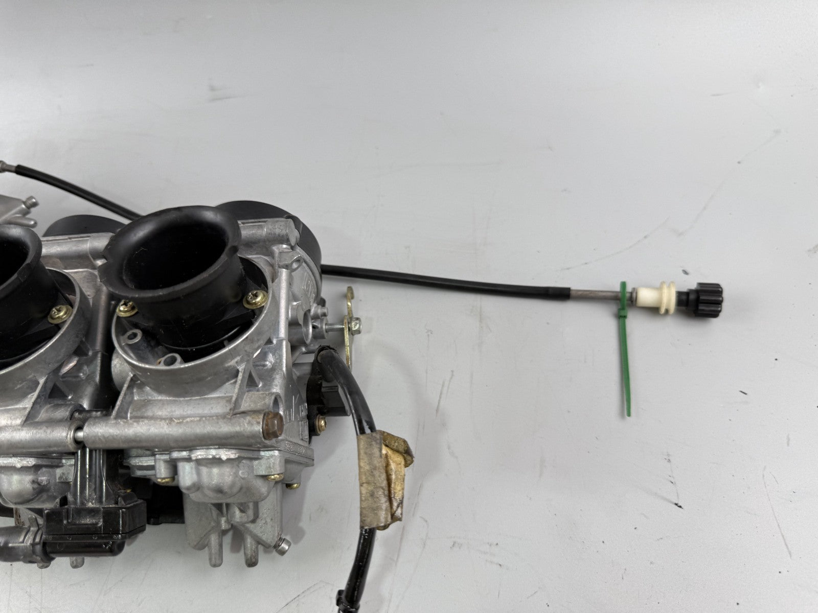 Triumph Daytona 1200 T300D Vergaser Carburetor Einspritzung Fuel Gas Gasoline