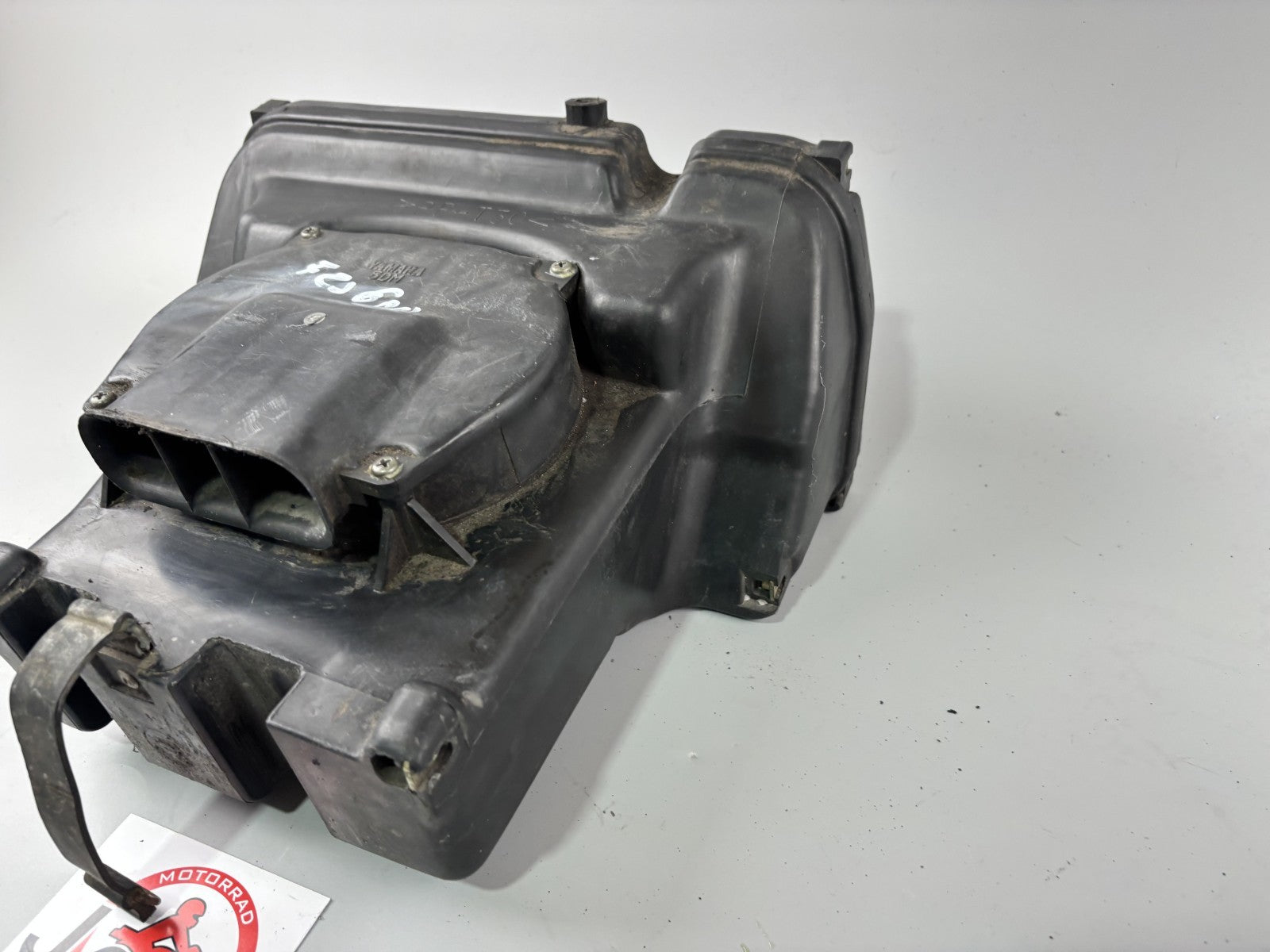 Yamaha FZS600 Fazer RJ02 Luftfilterkasten Airbox Ansaugung