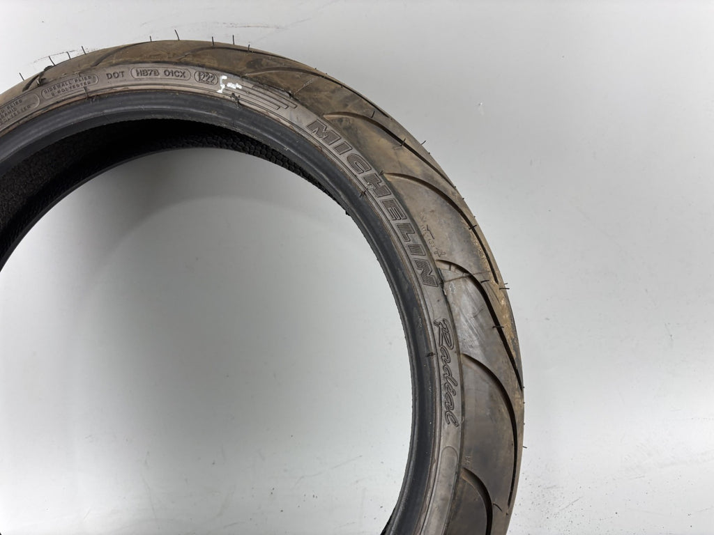 Motorrad Reifen Wheel 120/60 ZR17 Michelin Pilot 12/2022 DOT 5mm