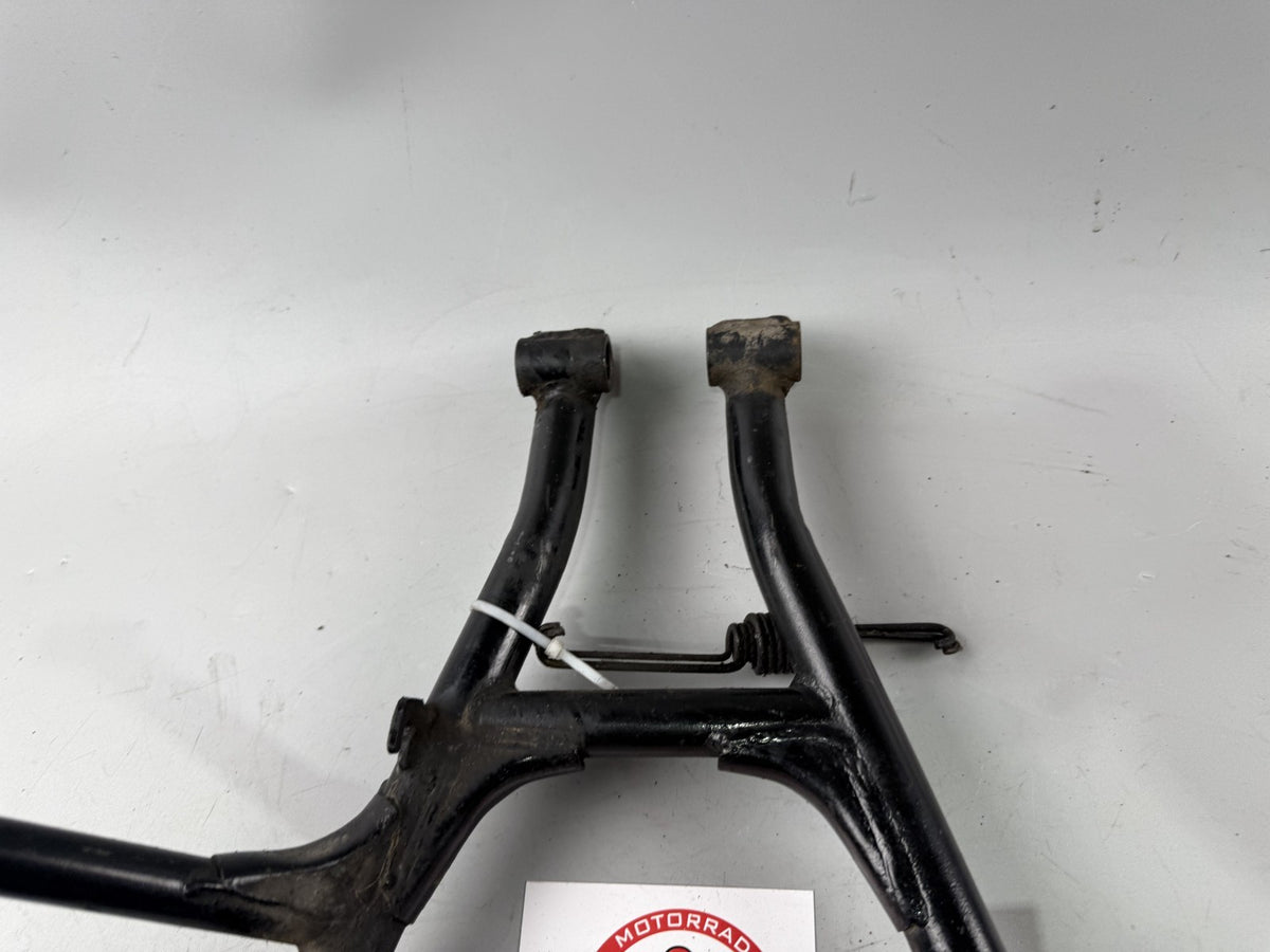 Suzuki GS 500 E GM 51 B Hauptständer Mainstand Middle Holder Halter