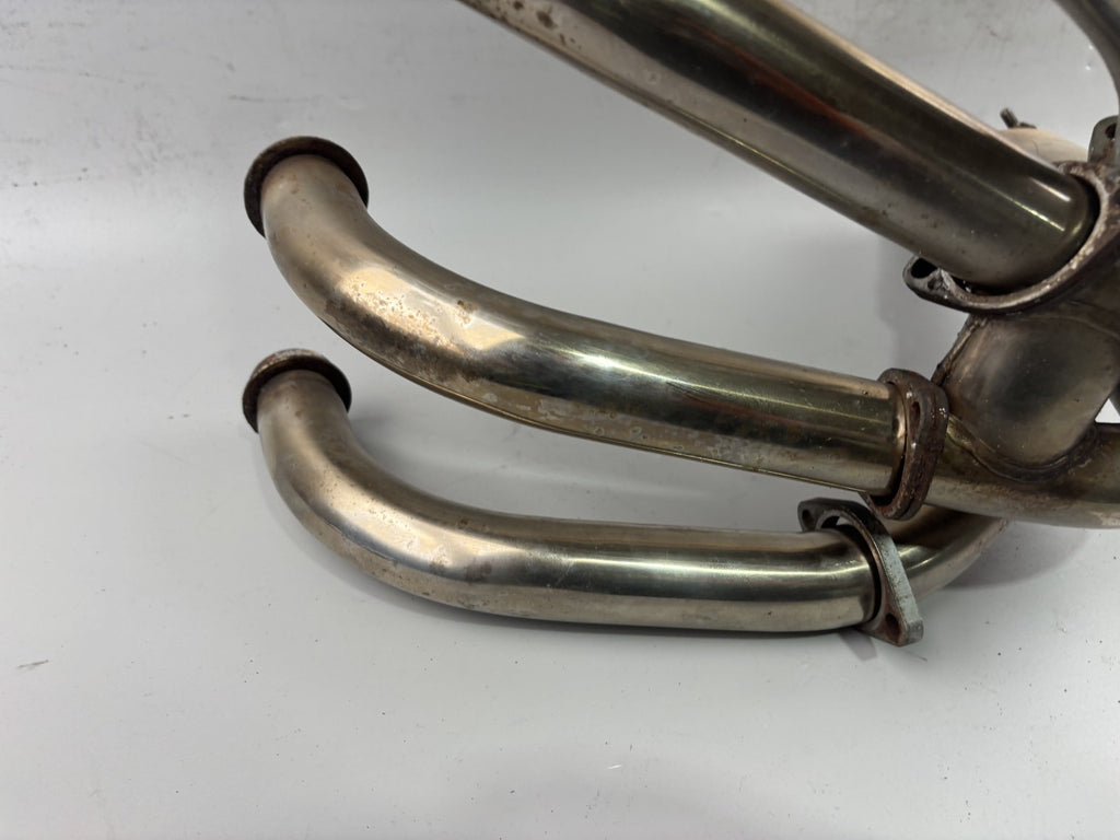 Suzuki GSF600 GN77B Krümmer Exhaust Manifold Auspuff