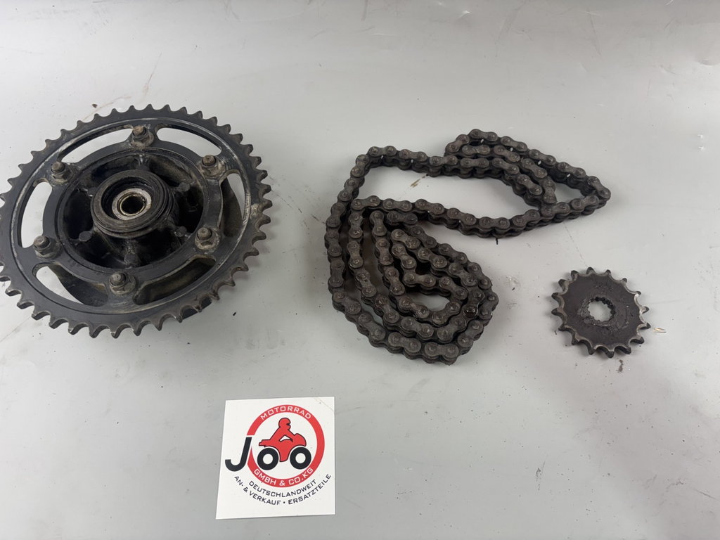 Yamaha TDM 850 3VD Kettensatz Kettenkit Chain Antrieb Kettenradträger