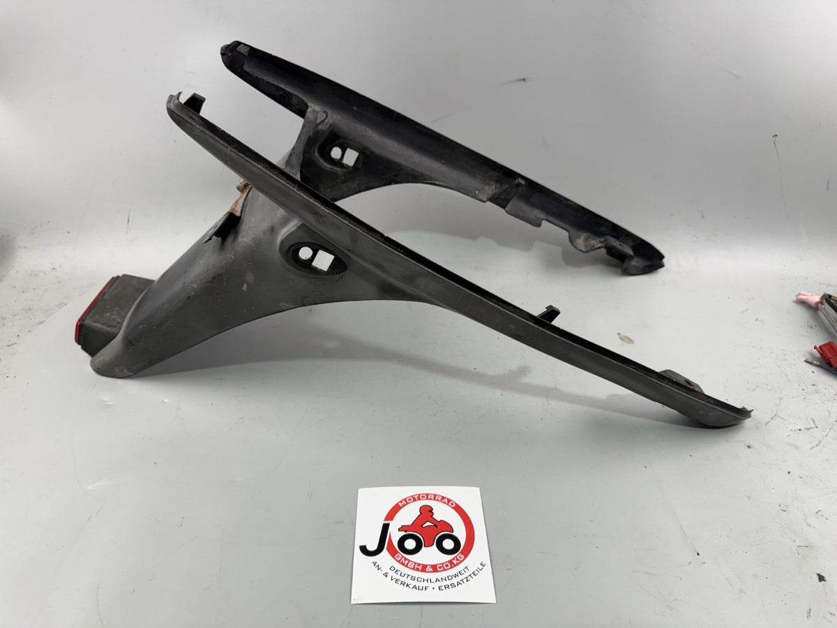 Honda XBR 500 PC15 Kennzeichenhalter Kotflügel hinten Fender Radlauf