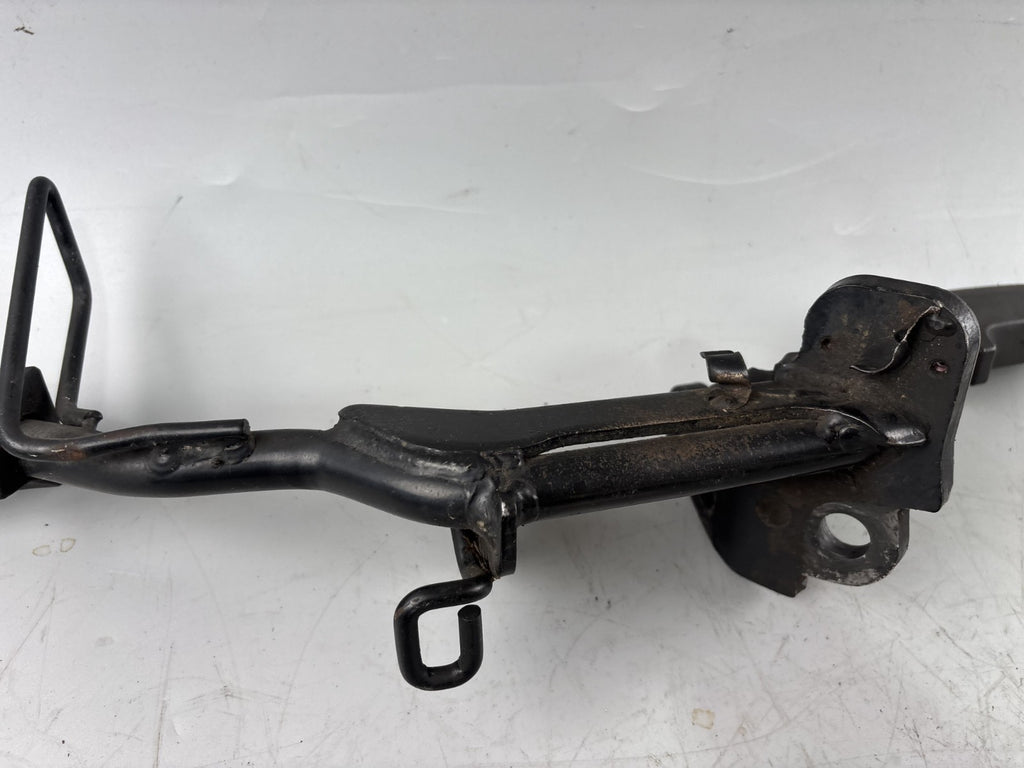 Yamaha YBR 125 RE05 Fußrastenanlage Foot Step Hangers rechts links front vorne