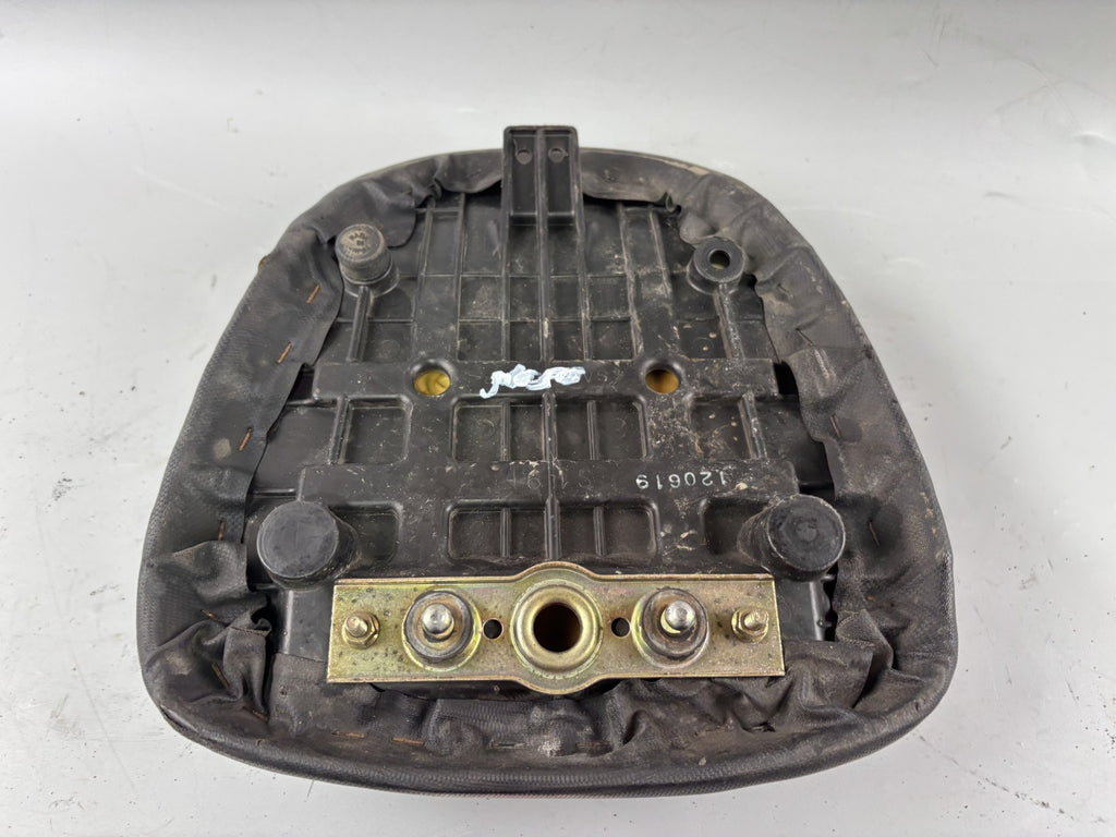 Suzuki SV650 S AV Sitzbank Seat Sitz Beifahrer Sozius hinten back Kissen bezug