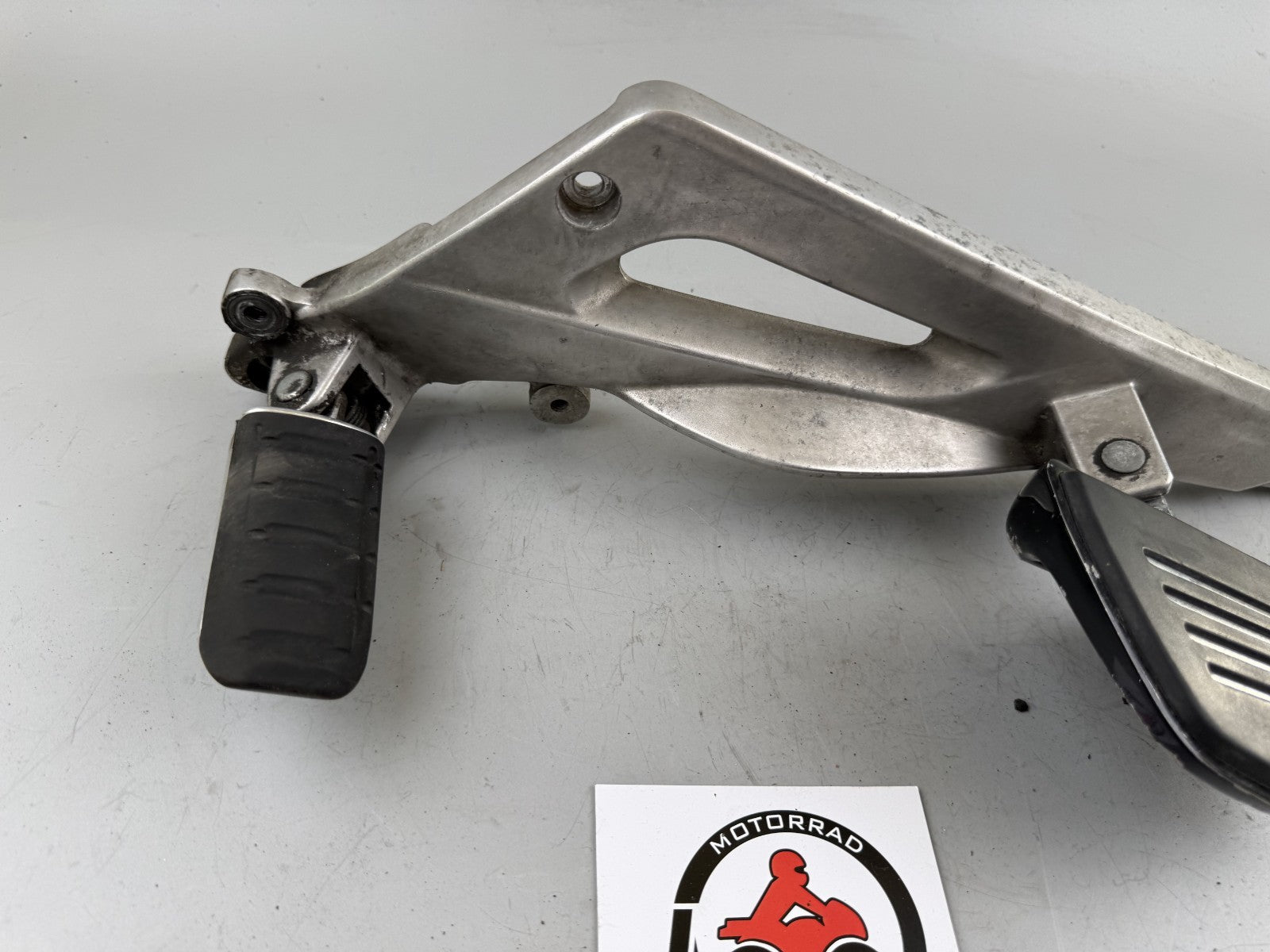 Honda NT650V Deauville RC47 Fußrastenanlage Foot Step Hangers Pedal Fußraste