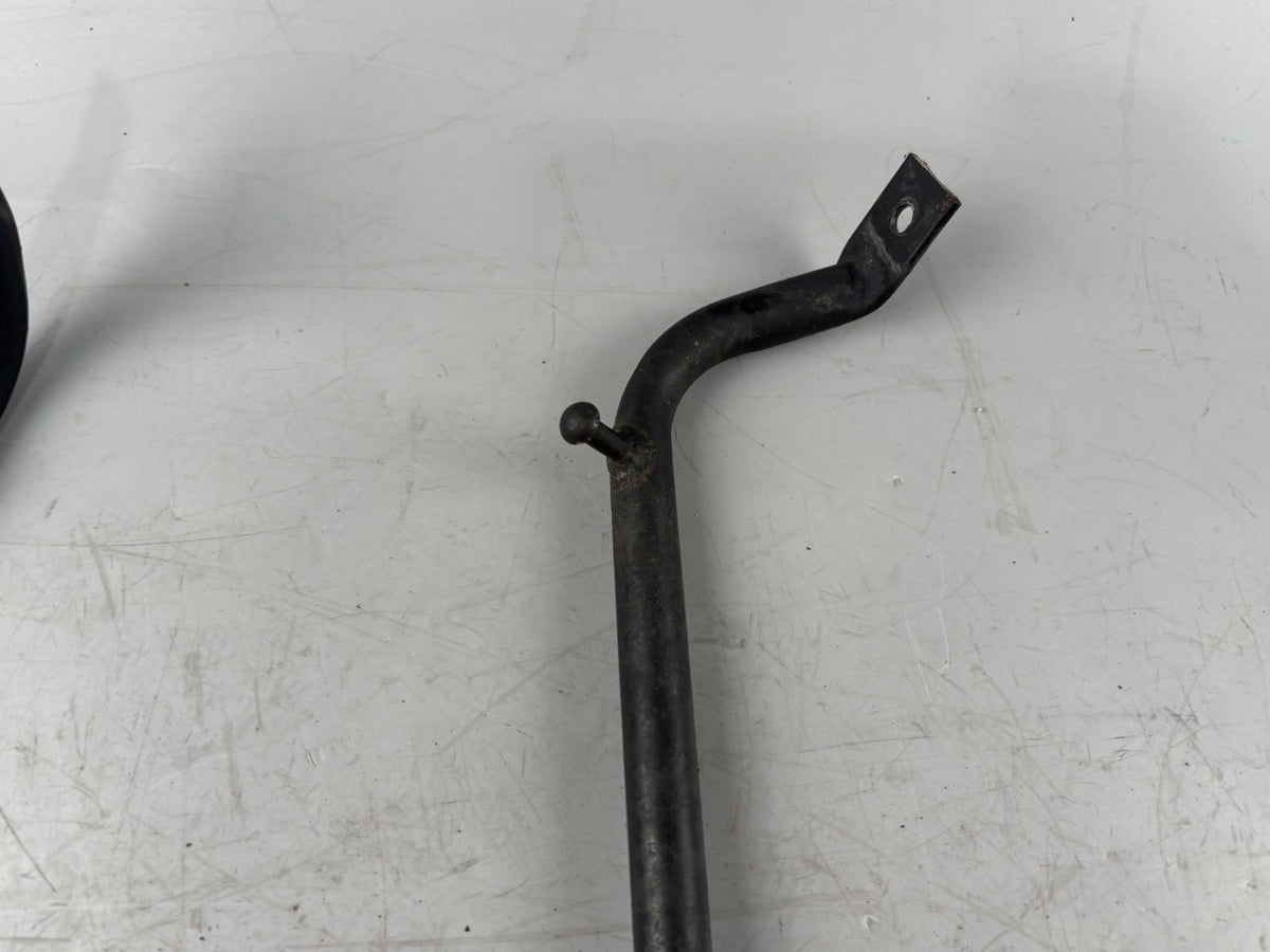 Suzuki RF 600 R GN76A Gepäckhälter Griff Holder Halterung