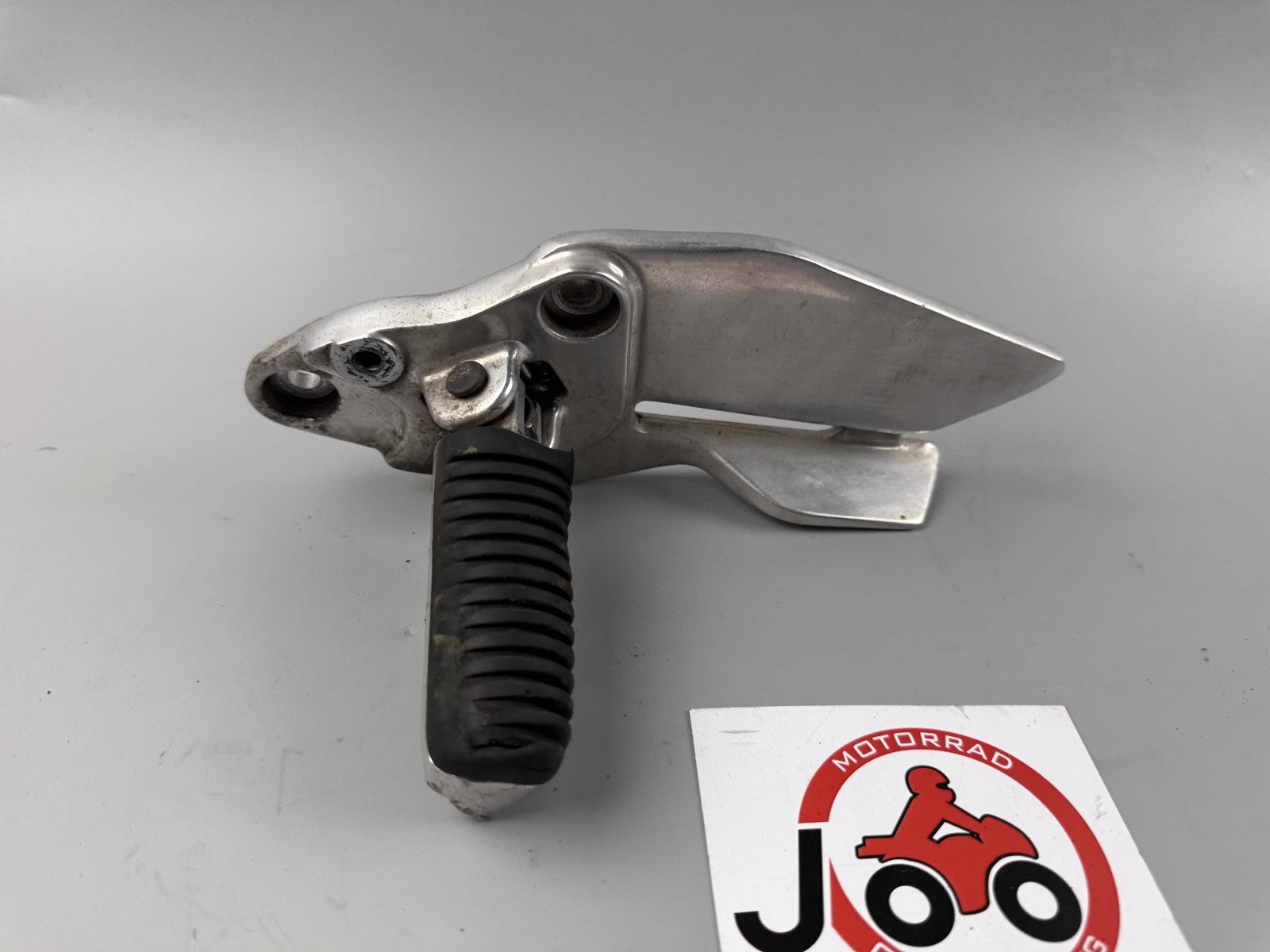 Yamaha XJ900 Diversion 4KM Fußraste Hangers Foot Step vorn front links left