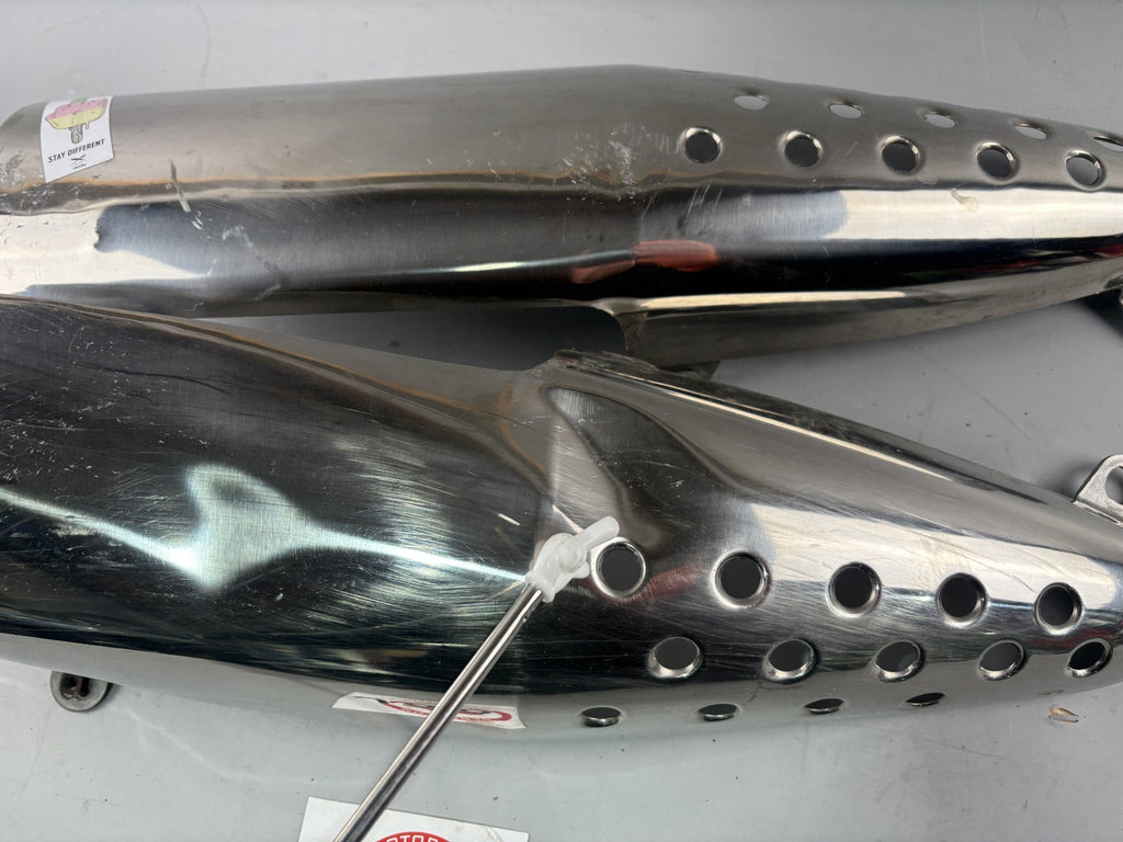 Honda SLR 650 Vigor FX 650 RD09 Auspuffblenden Blech Abdeckung Cover Deckel