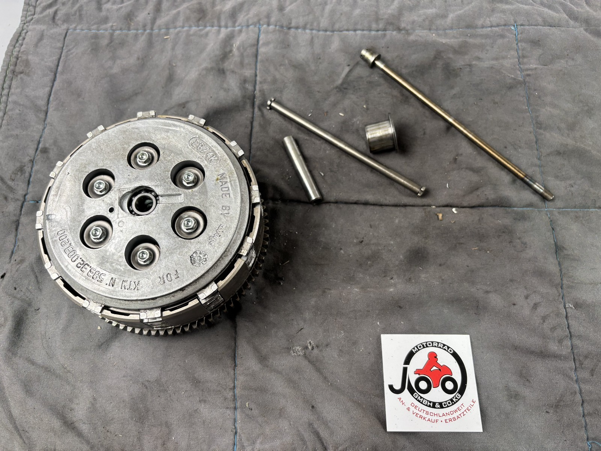 KTM LC4 620 SC Supercompetition Kupplung Clutch Motor Engine Korb Lamellen
