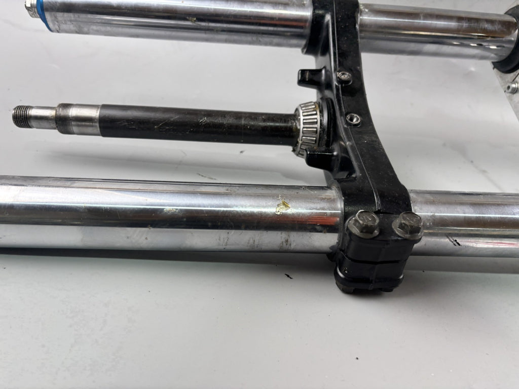 Kawasaki ZRX1100 ZRT10C Gabelbrücke Standrohr Tauchrohr Fork Absorber Shoks