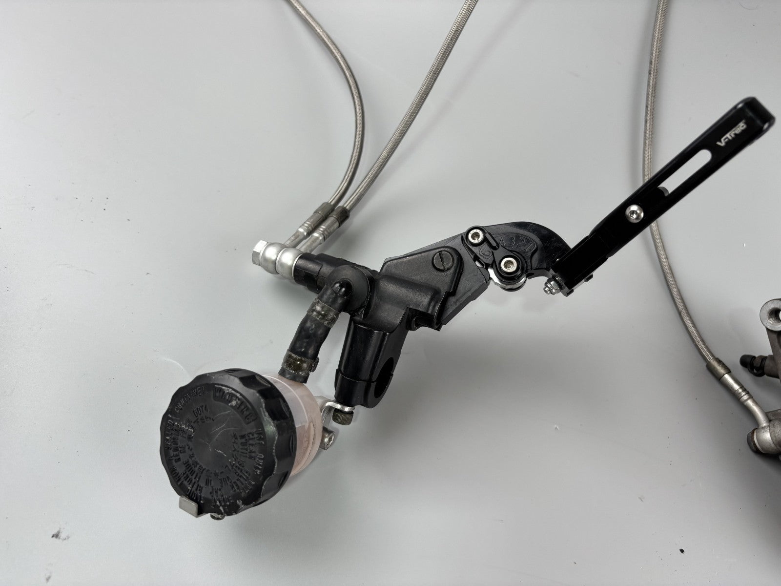 Kawasaki ZX6R ZX636 A 2002 Bremsanlage Bremse Brake Sattel Pumpe vorne front