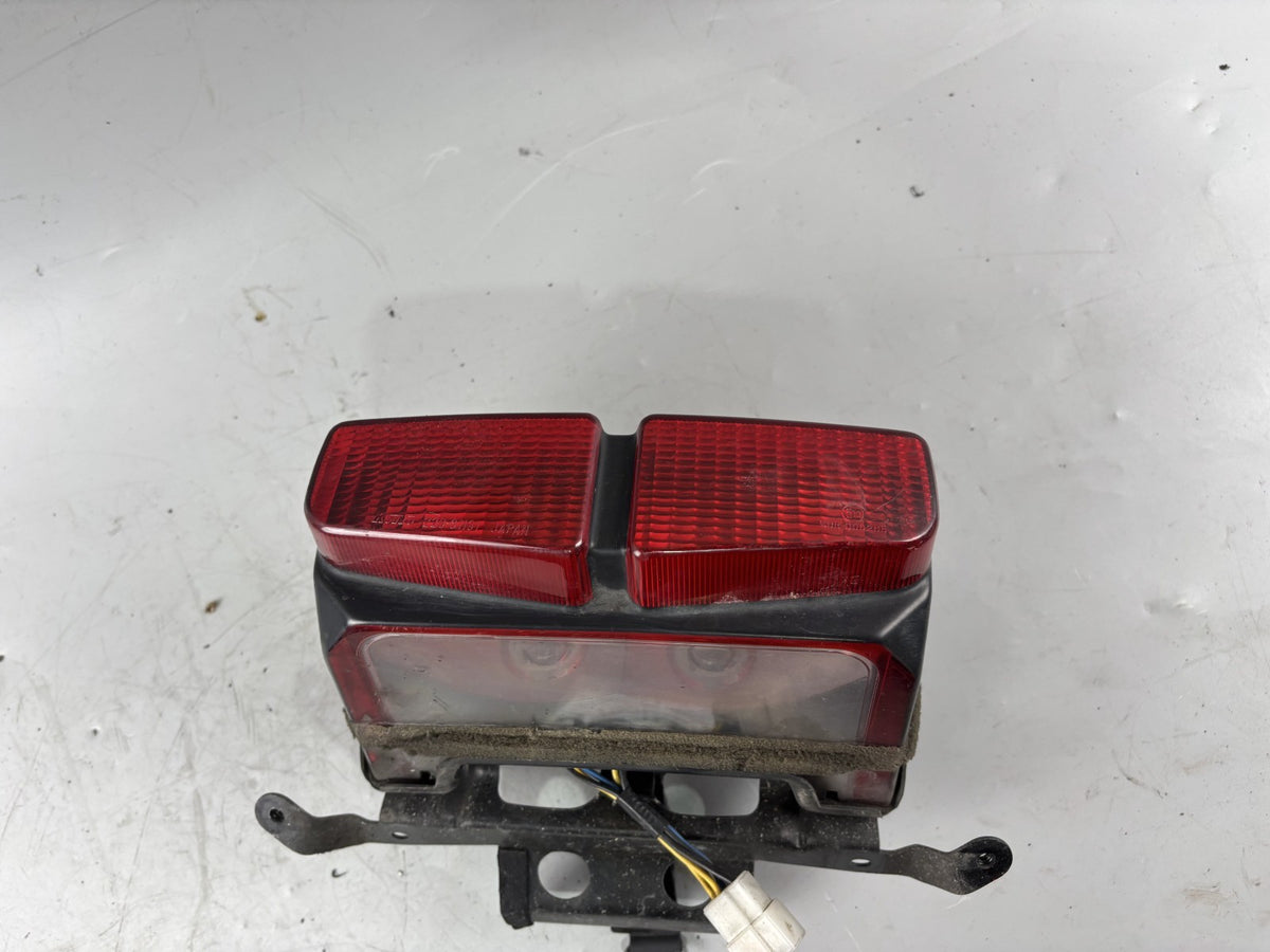 Yamaha FZS600 Fazer RJ02 Rücklicht Backlight Bremslicht Brakelight