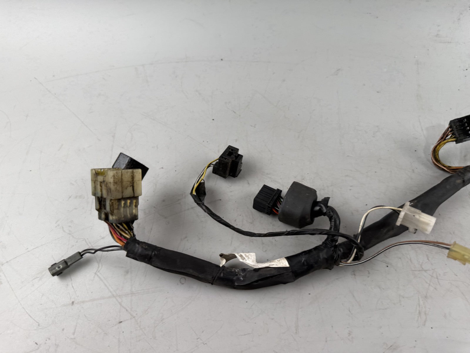 Suzuki SV650 S AV Kabelbaum Cable Stecker vorne front Scheinwerfer
