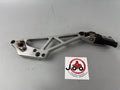 Honda VF 750 F RC15 Fußrastenanlage Fußraste Halteplatte rechts right