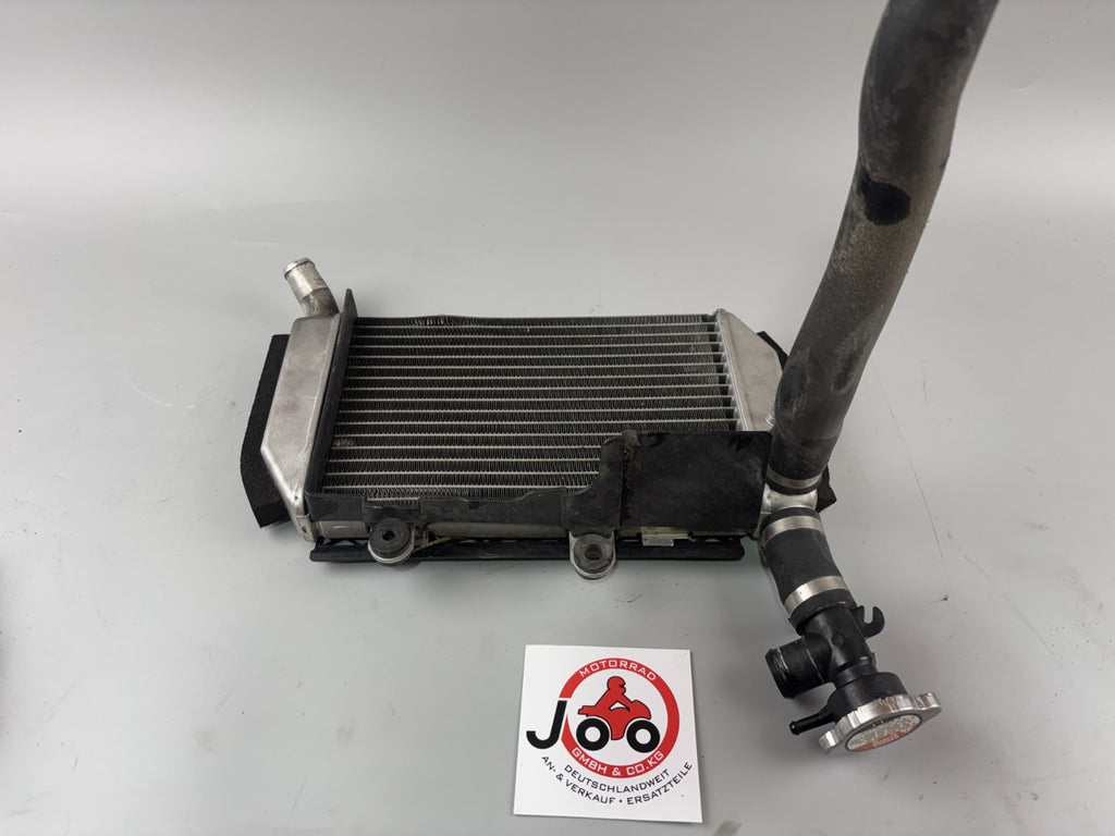 Honda VFR800 RC46/2 VTEC Wasserkühler Watercooler Liquid Kühlung links left