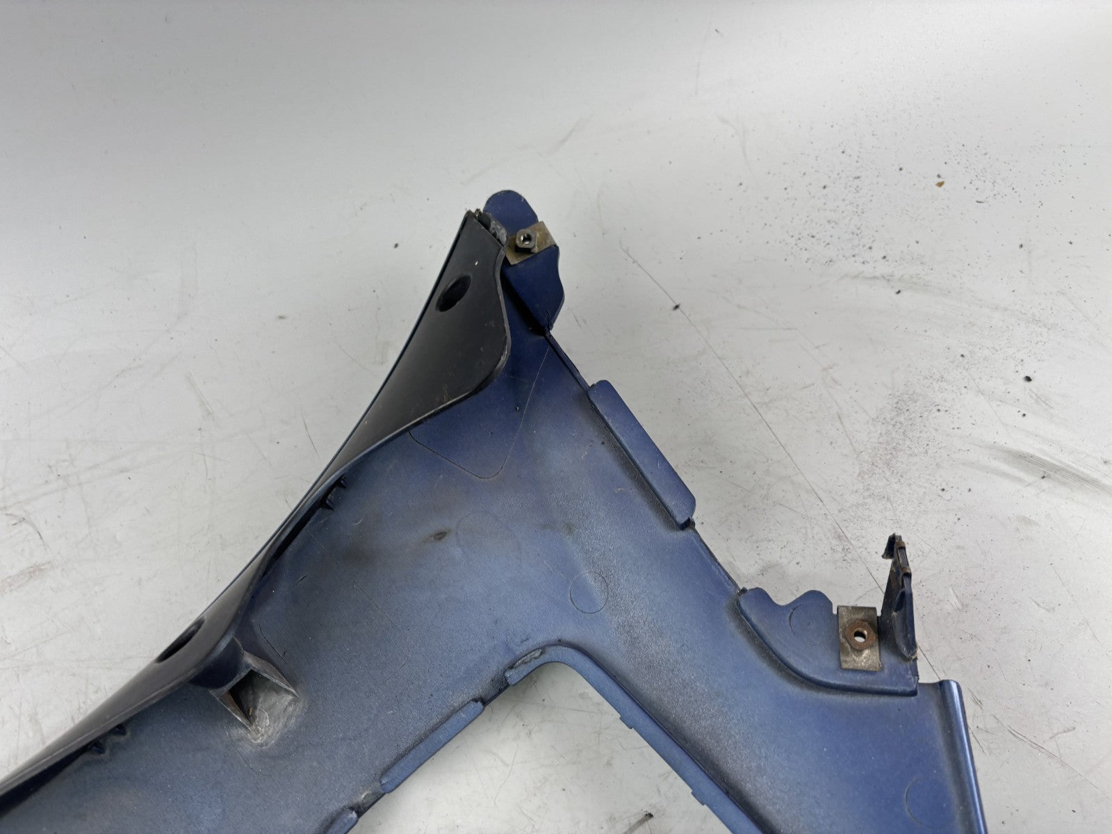 Suzuki RF 600 R GN76A Seitenverkleidung Sidecover Seitenteil front vorn rechts