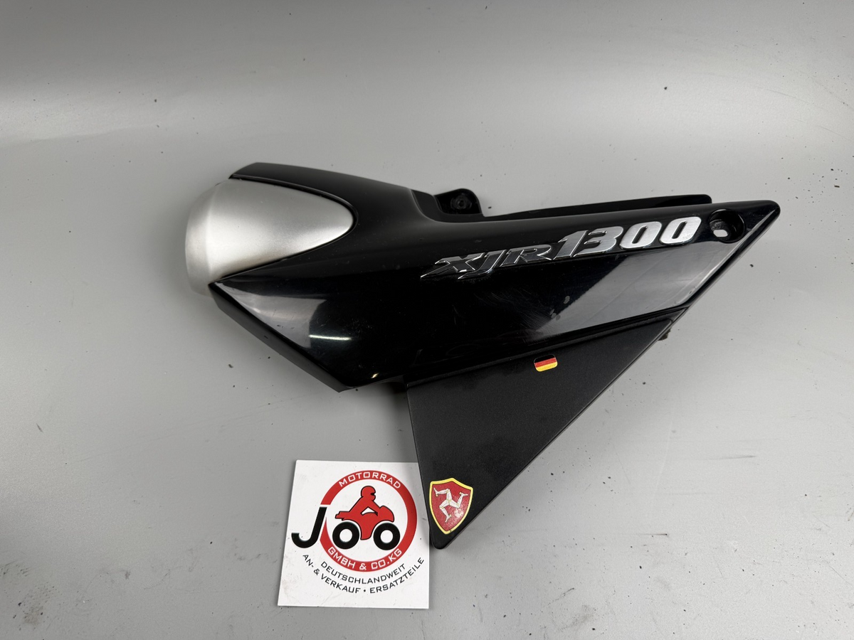 Yamaha XJR1300 RP02 Seitendeckel Sidecover Seitenteil links left Verkleidung