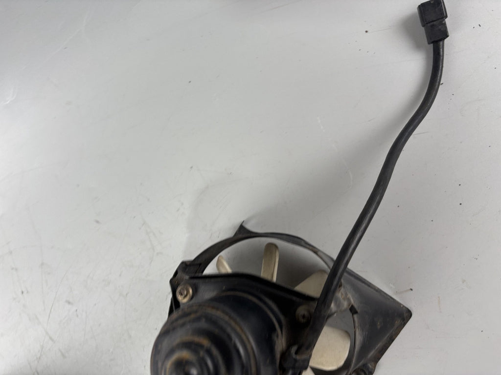 Honda VF 750 F RC15 Lüfter Lüftung Ventilator Cooler Kühler