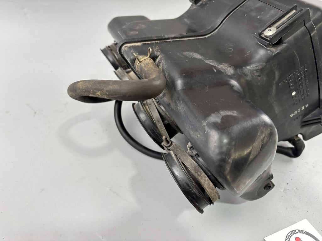 Suzuki GSX-R 1100 W GU75C Luftftilterkasten Airbox Ansaugung Luft Lüftung