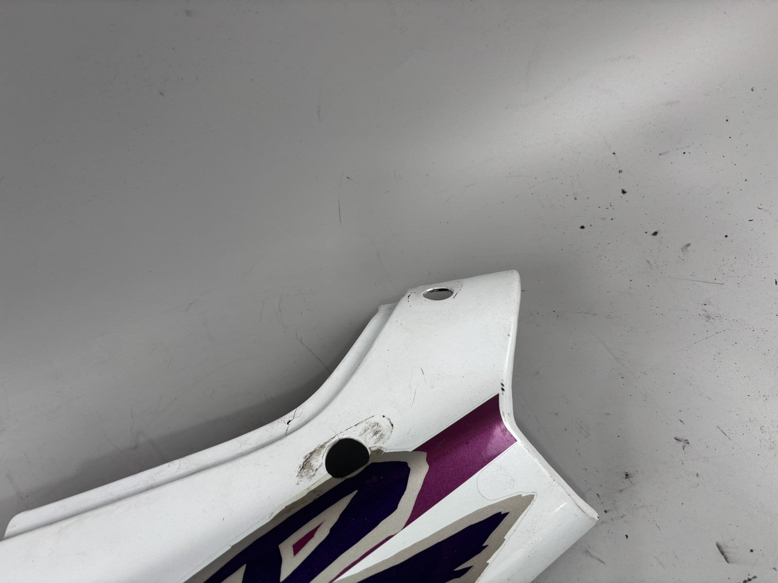 Suzuki GSX-R 750 W GR7BB Seitenverkleidung Sidecover links left hinten Cover